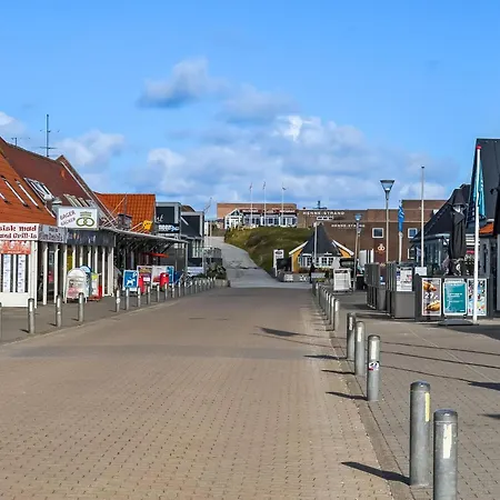 Beliggende Pa 1 Sal Sj3225 * Henne Strand